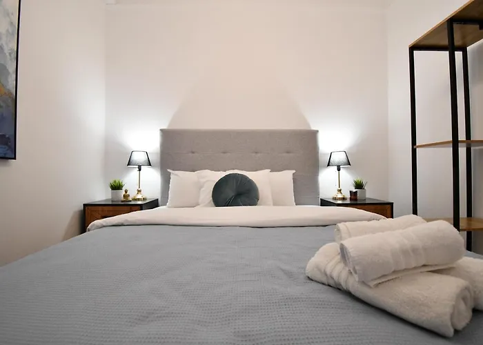Porto Sea View Apartments - Tsimiski 78